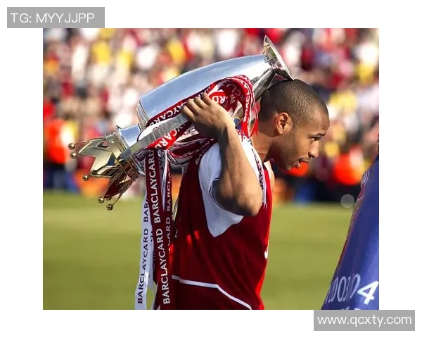 突发！阿森纳宣布将离队，球迷不舍告别